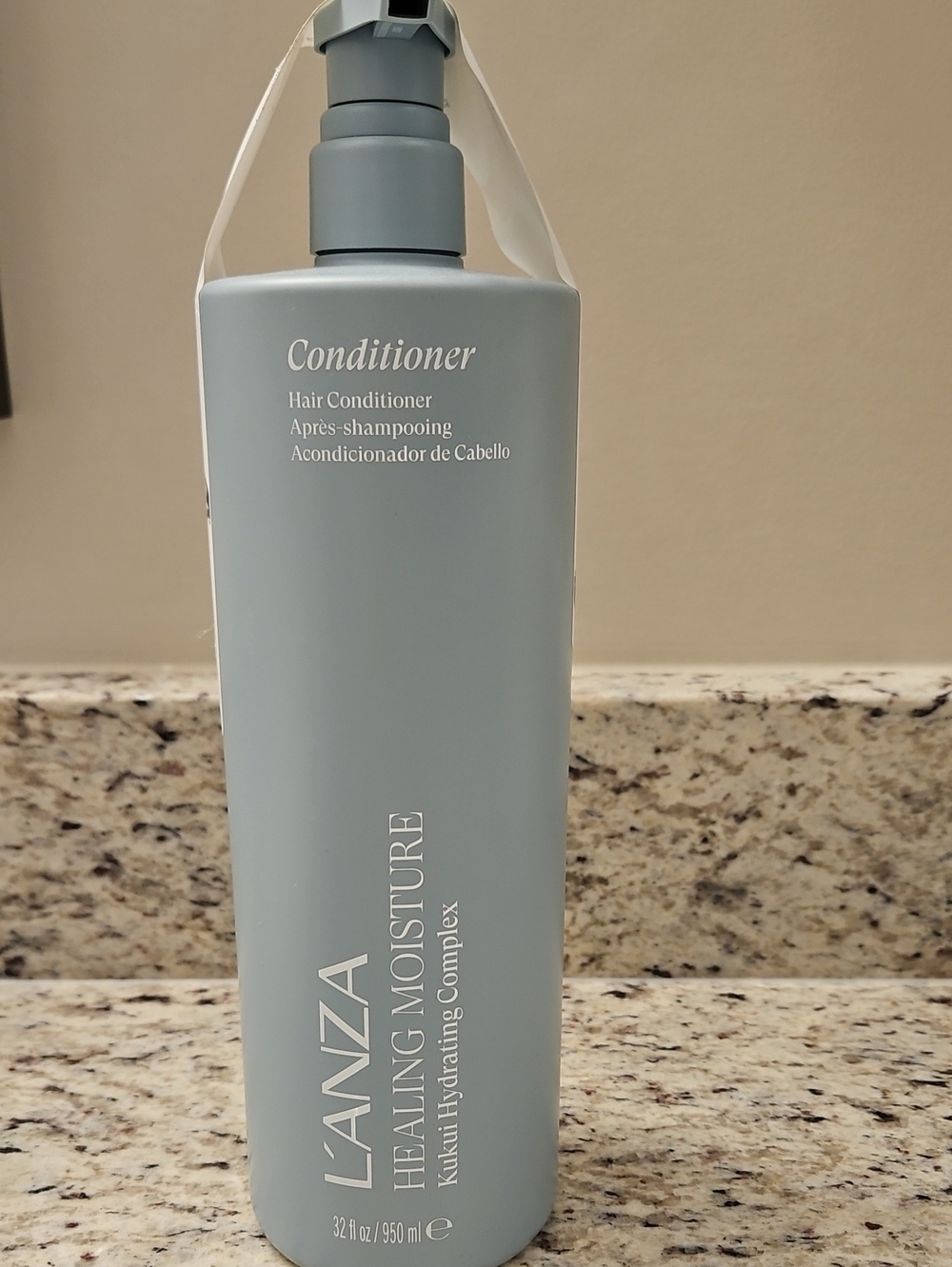 NWT L'ANZA Healing Moisture Conditioner